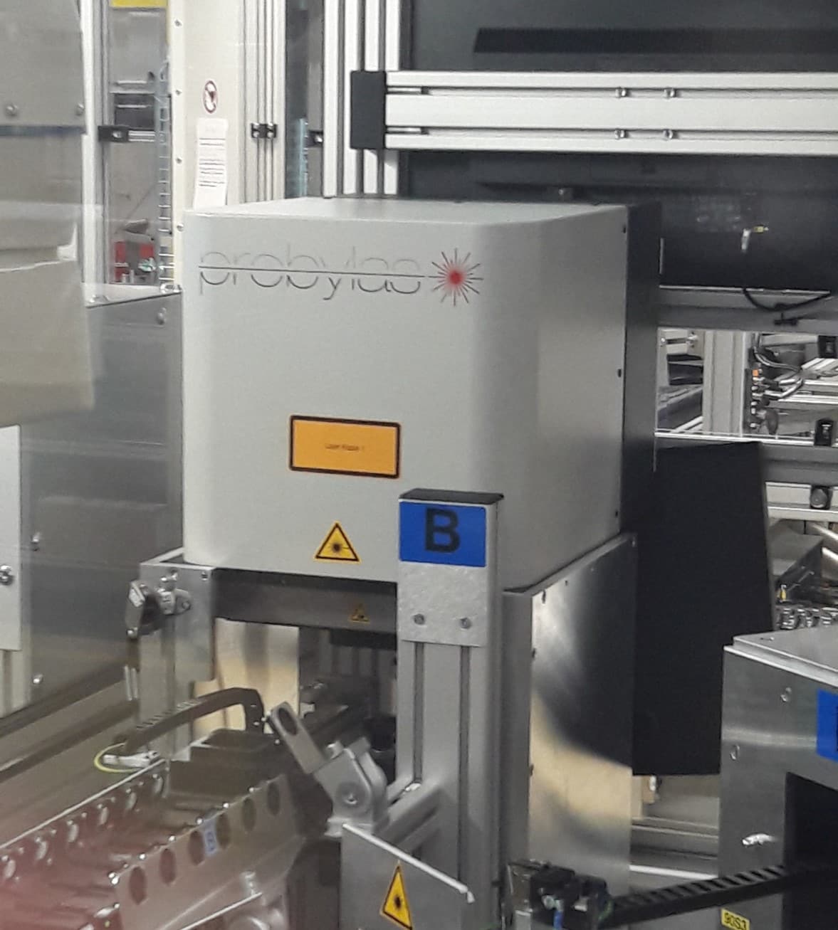 Integration of Modula Assembly Inline at a customer in a special machine (laser unit not visible).